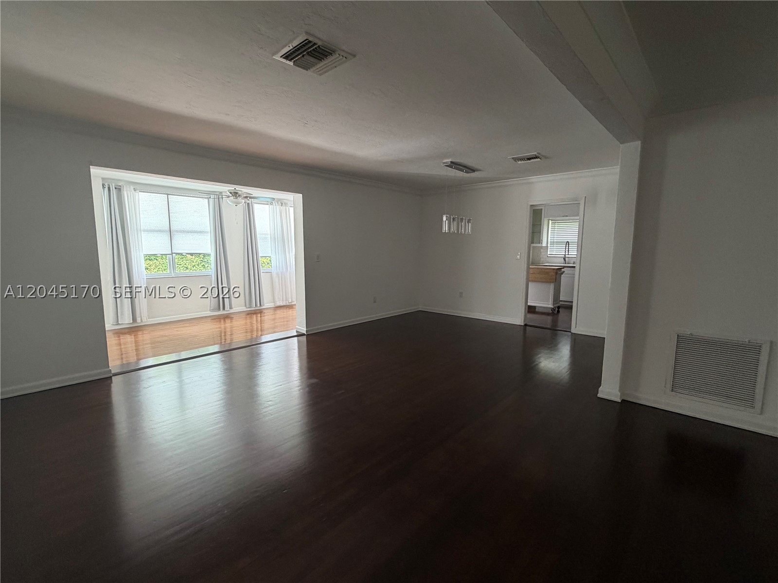 1420 Baracoa Ave, Coral Gables FL 33146