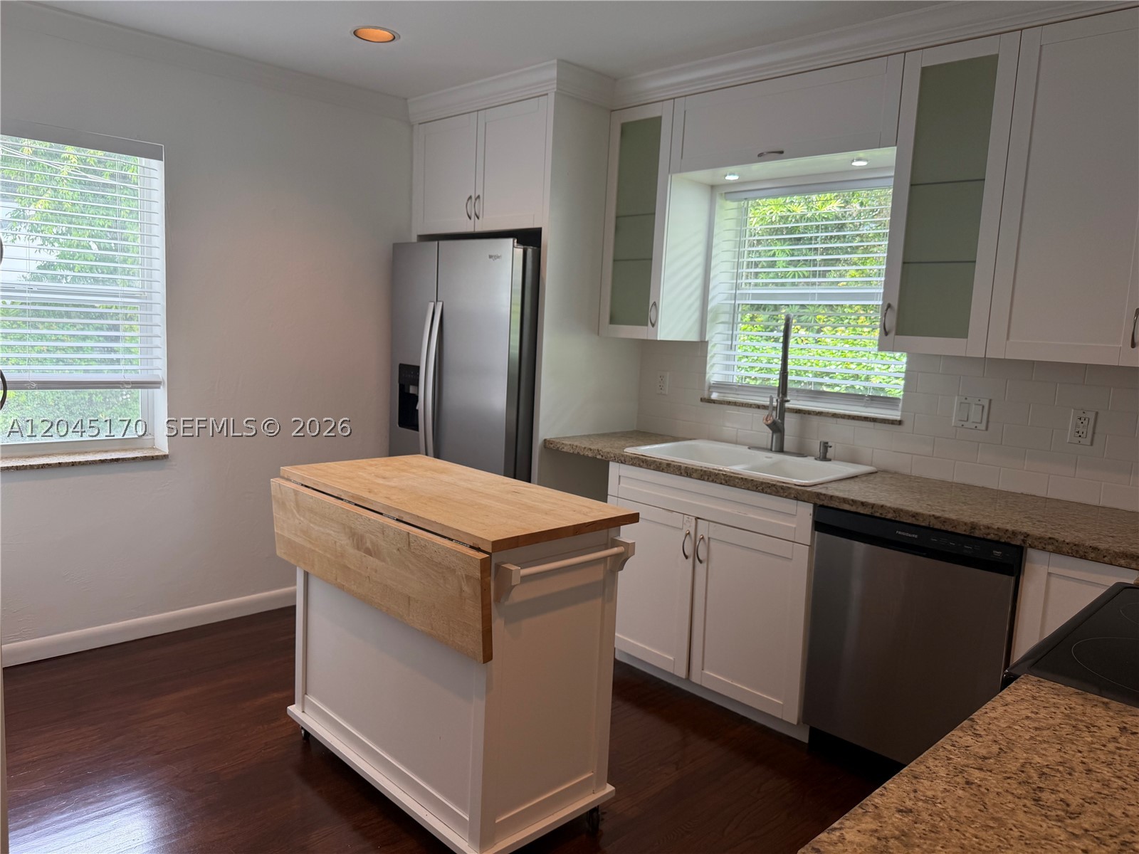 1420 Baracoa Ave, Coral Gables FL 33146