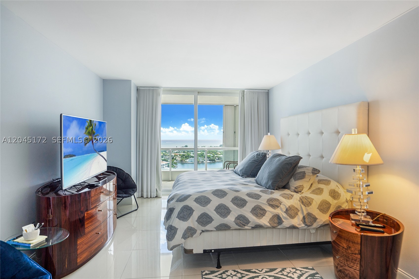 21055 Yacht Club Dr #2005, Aventura FL 33180