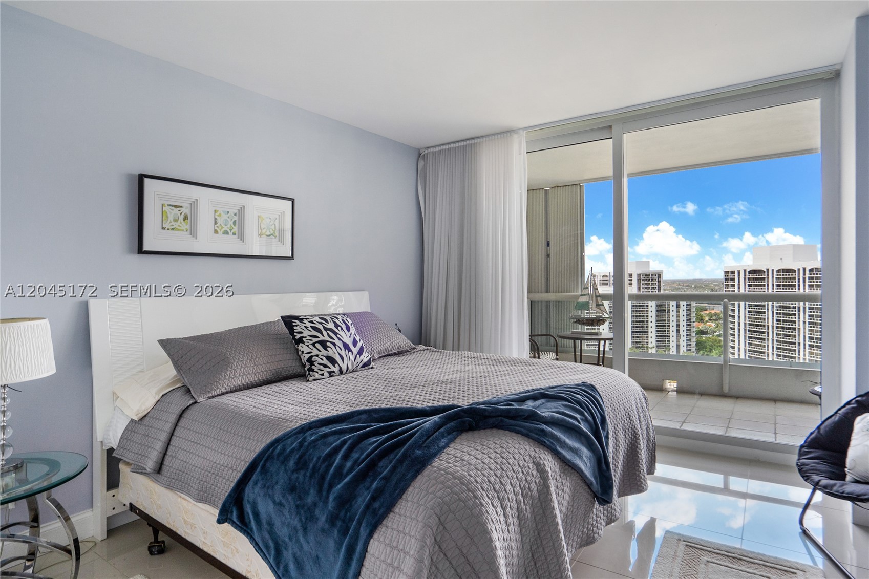 21055 Yacht Club Dr #2005, Aventura FL 33180