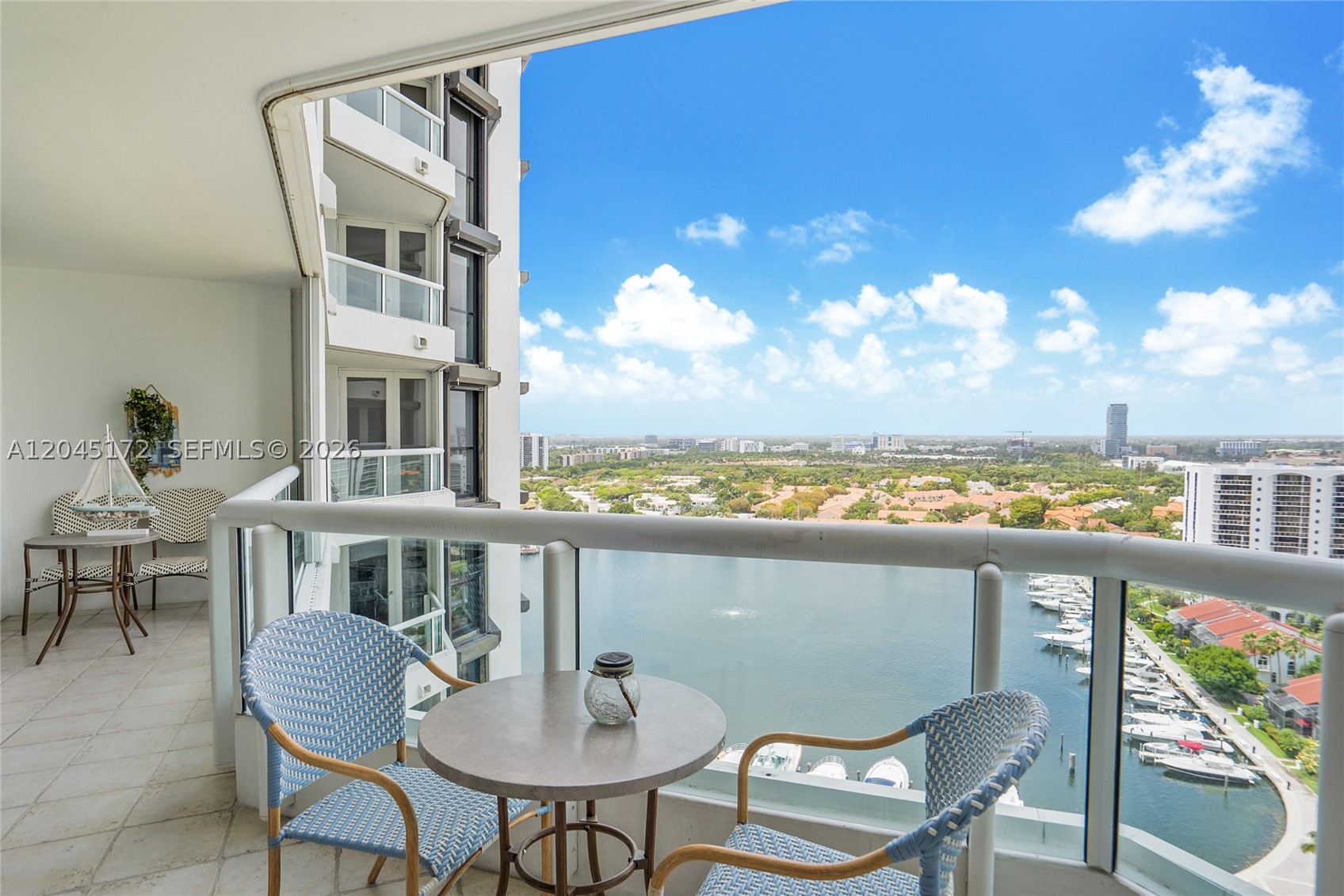 21055 Yacht Club Dr #2005, Aventura FL 33180