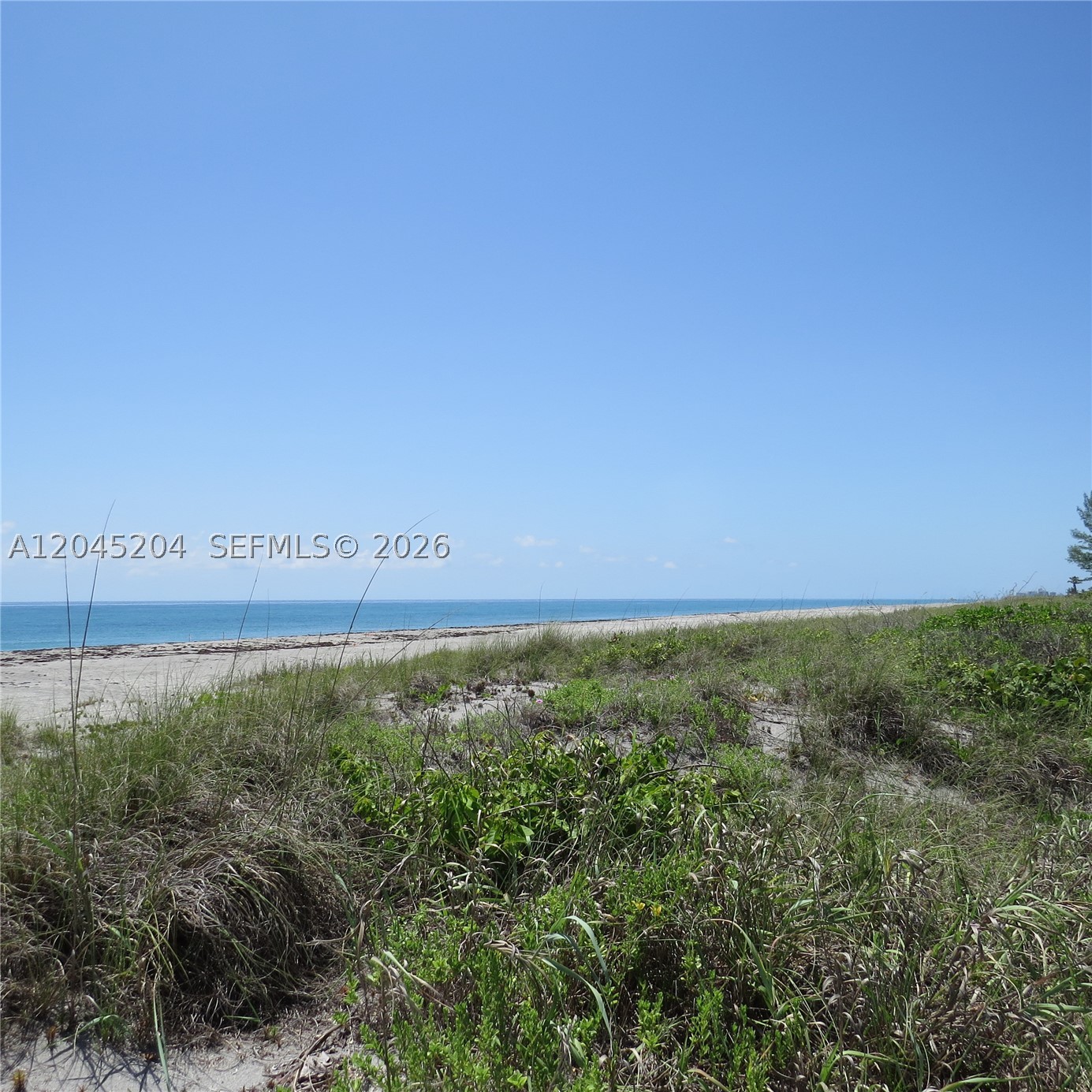 404 S Beach Rd #404, Jupiter Island FL 33455
