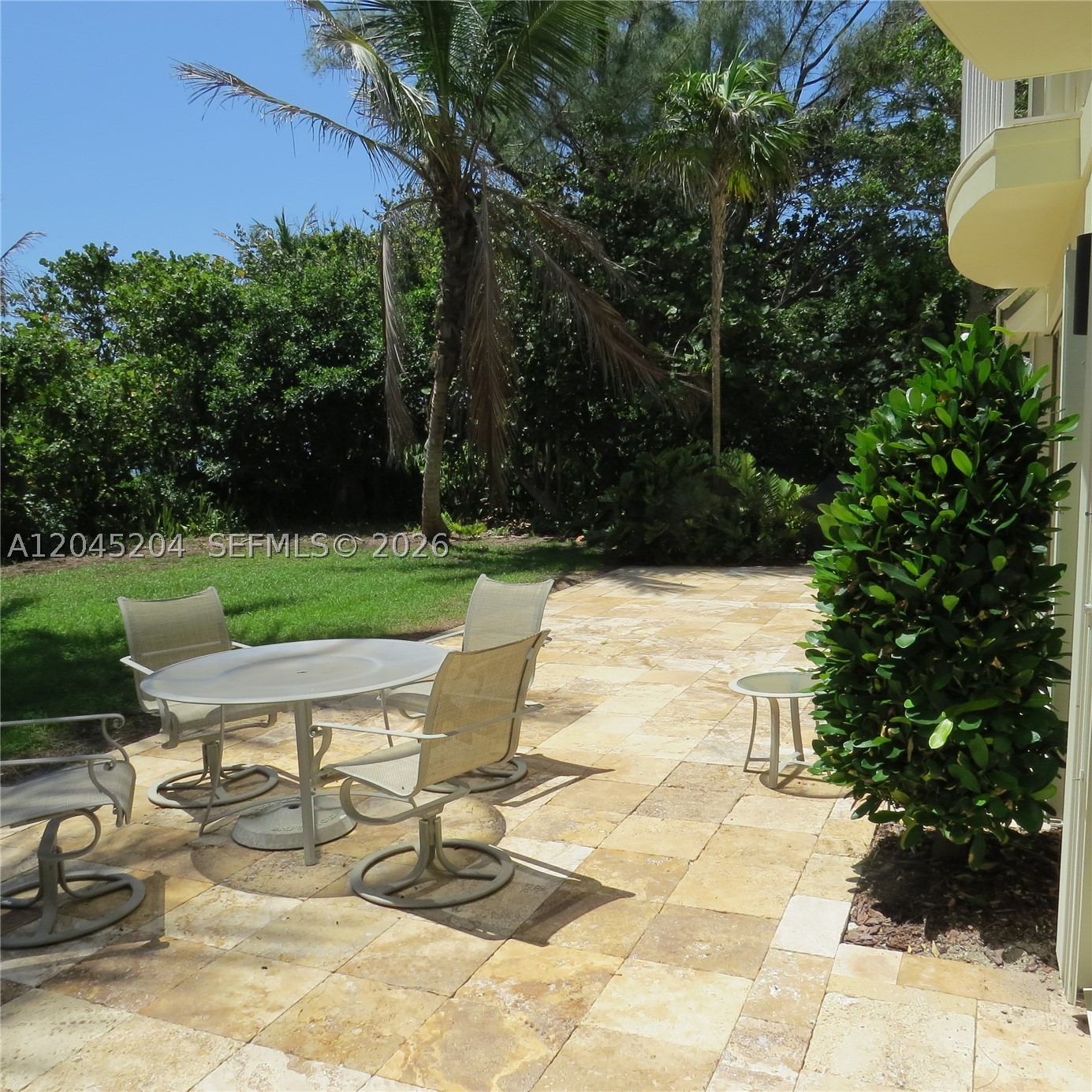 404 S Beach Rd #404, Jupiter Island FL 33455