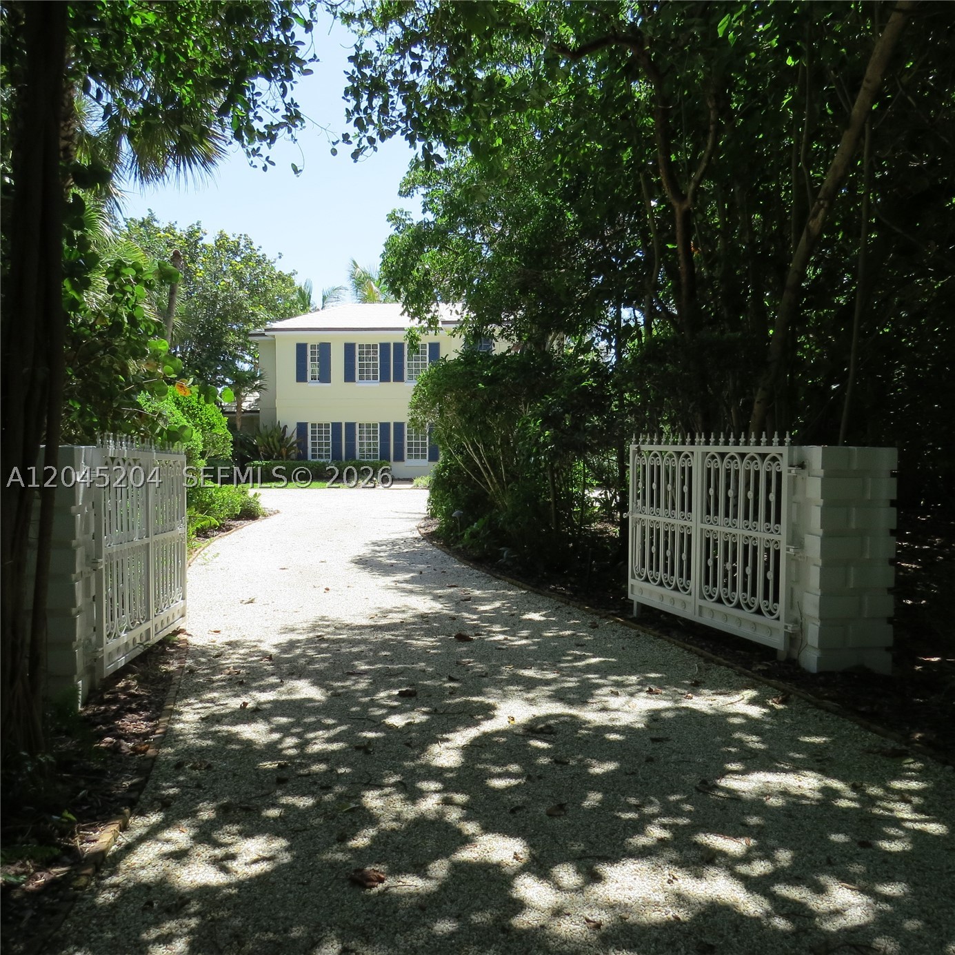 404 S Beach Rd #404, Jupiter Island FL 33455