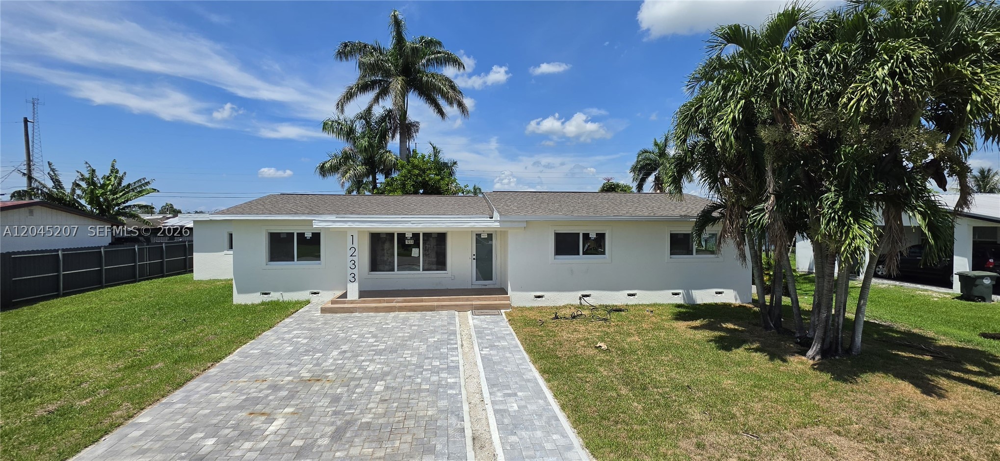 1233 SW AVENUE C PL, Belle Glade FL 33430