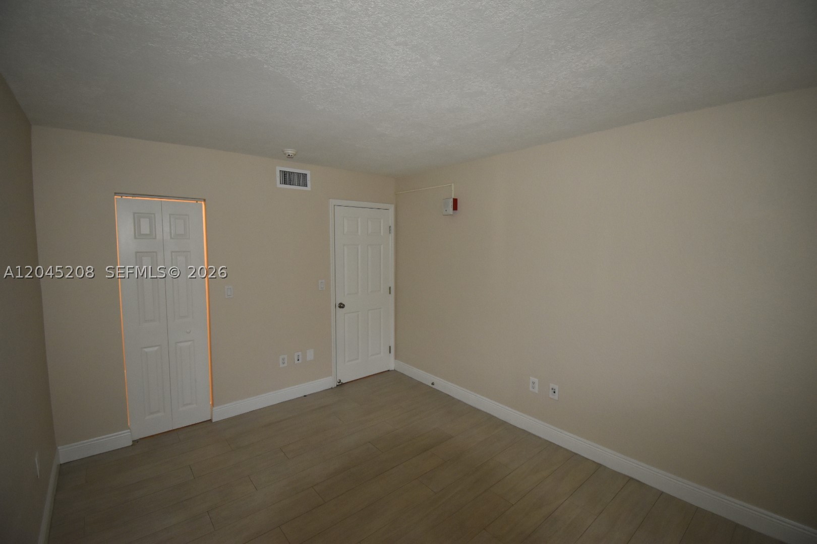 13900 Lake Placid Ct #A24, Miami Lakes FL 33014