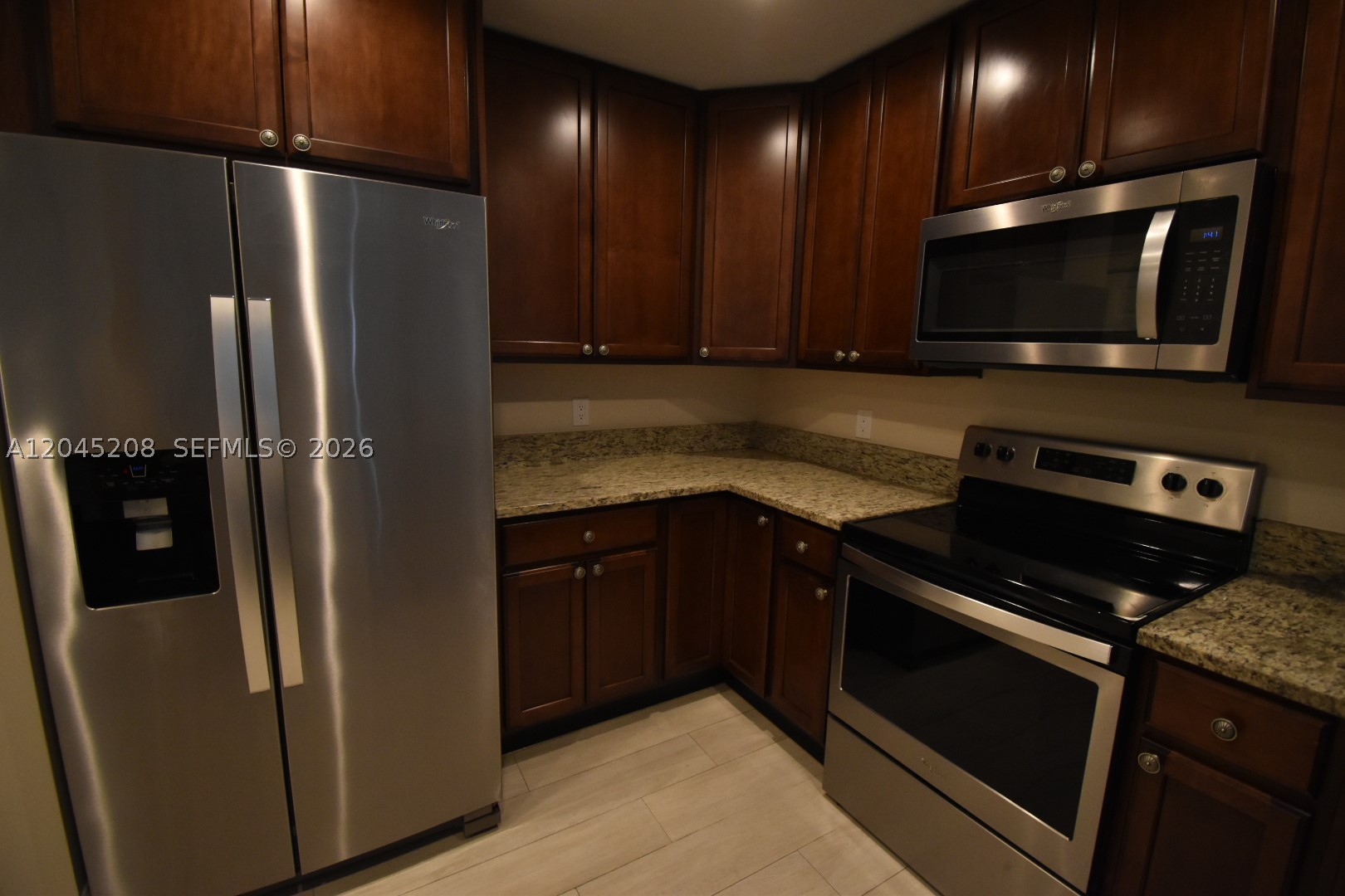13900 Lake Placid Ct #A24, Miami Lakes FL 33014