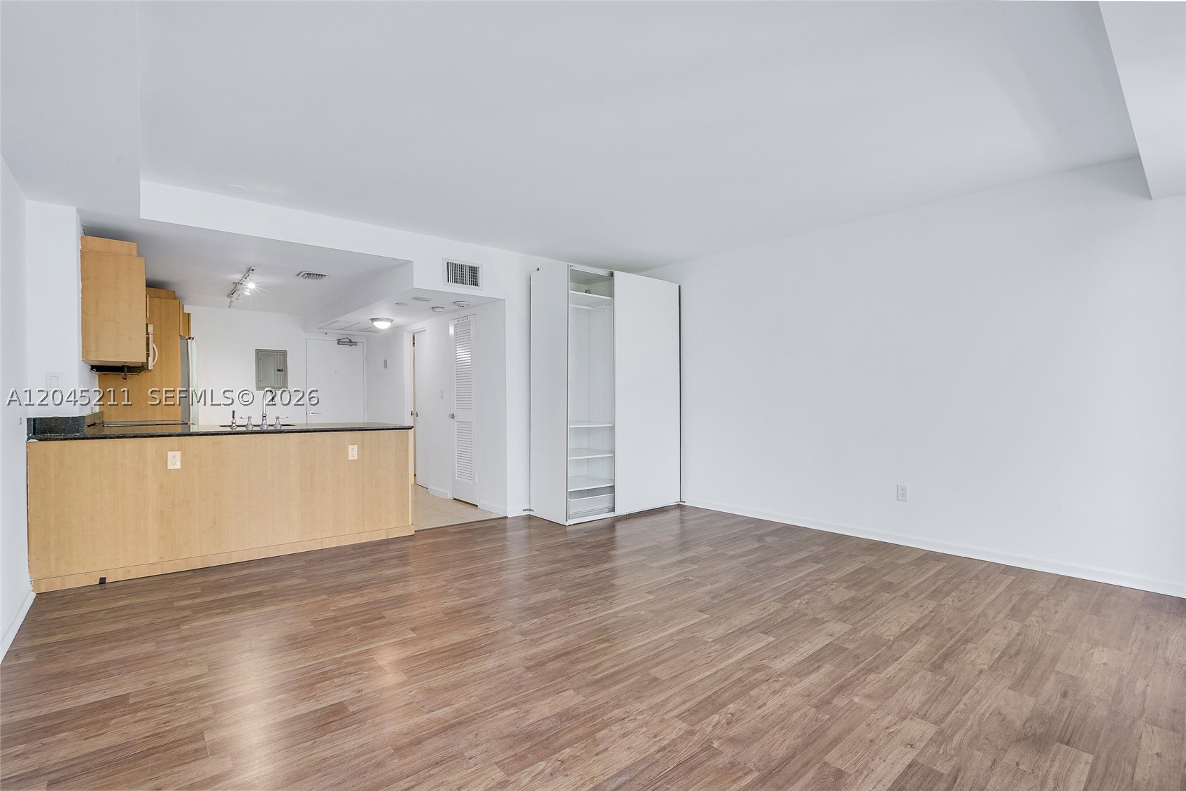 10275 Collins Ave #201, Bal Harbour FL 33154