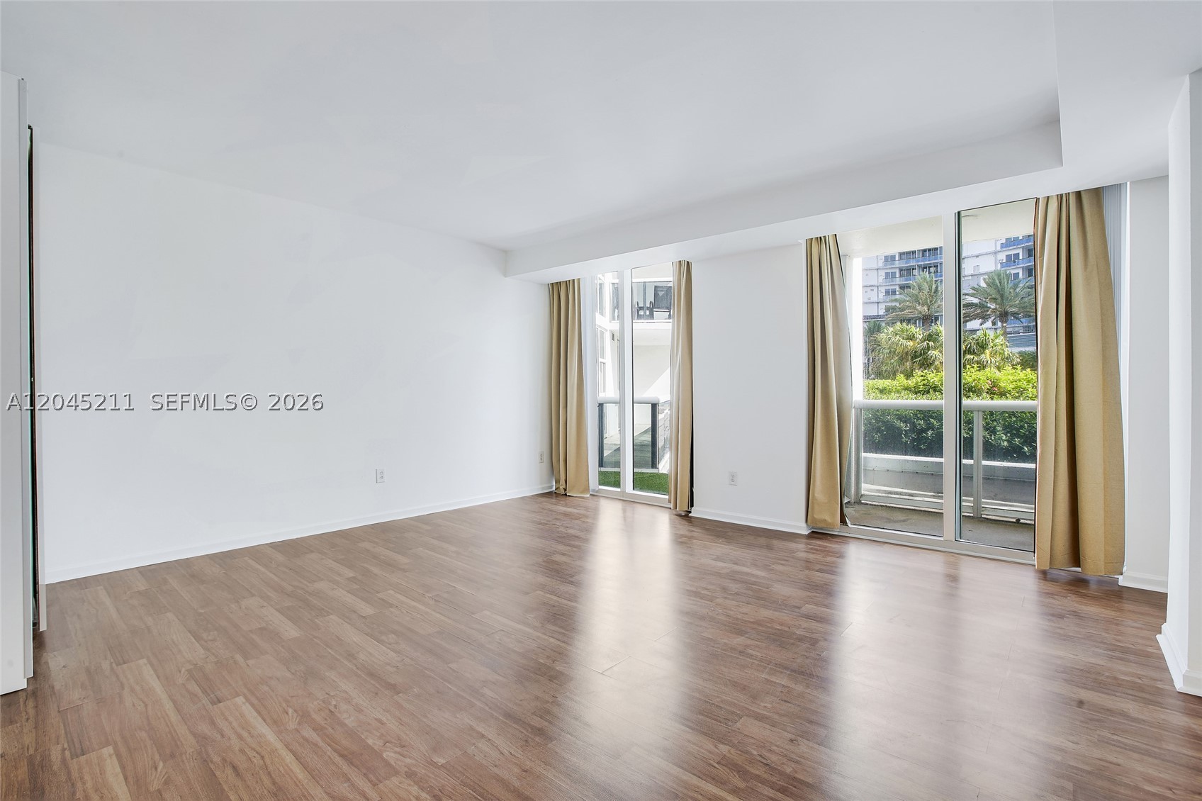 10275 Collins Ave #201, Bal Harbour FL 33154