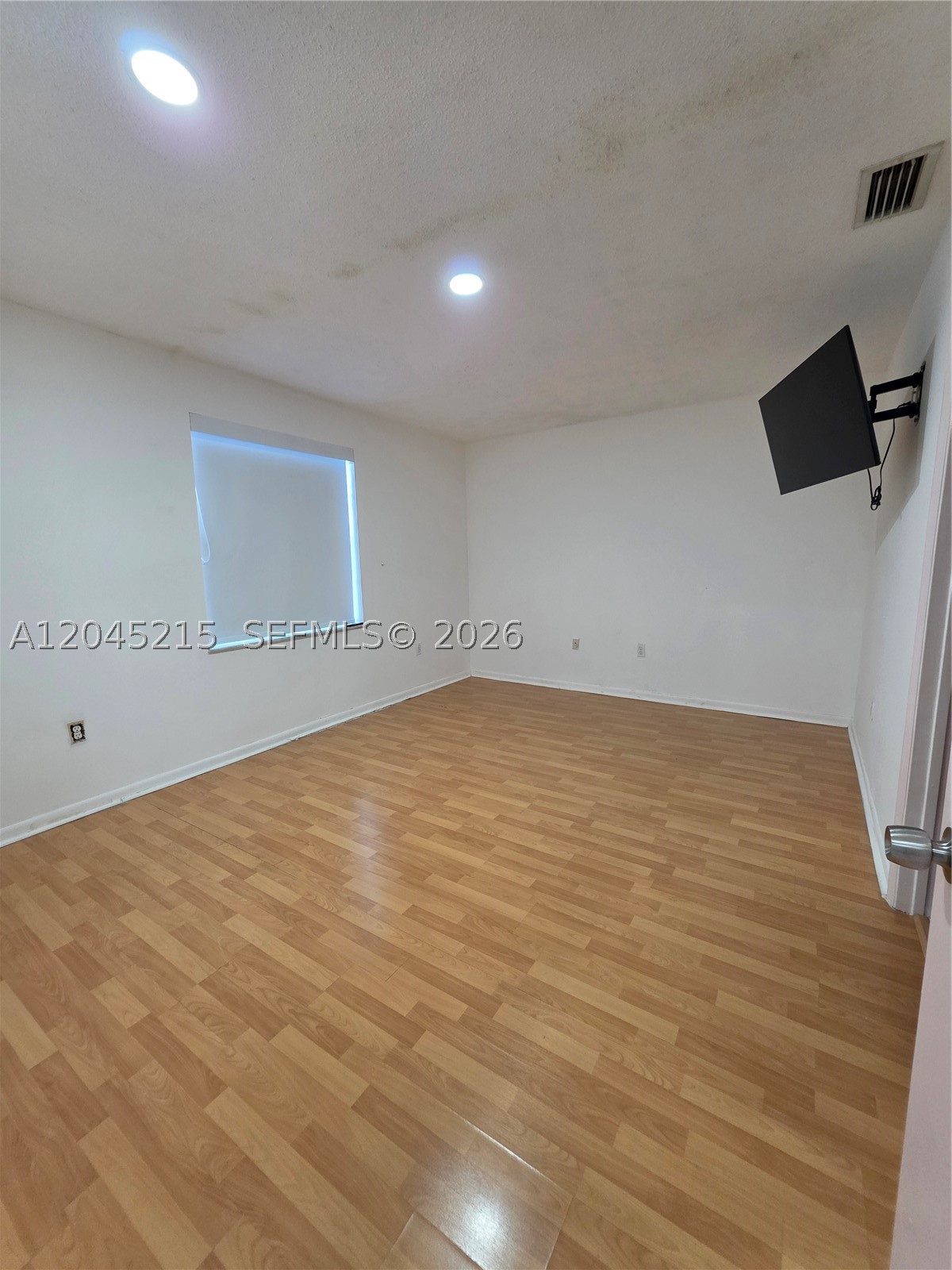 8905 NW 121 ST #0, Hialeah FL 33018