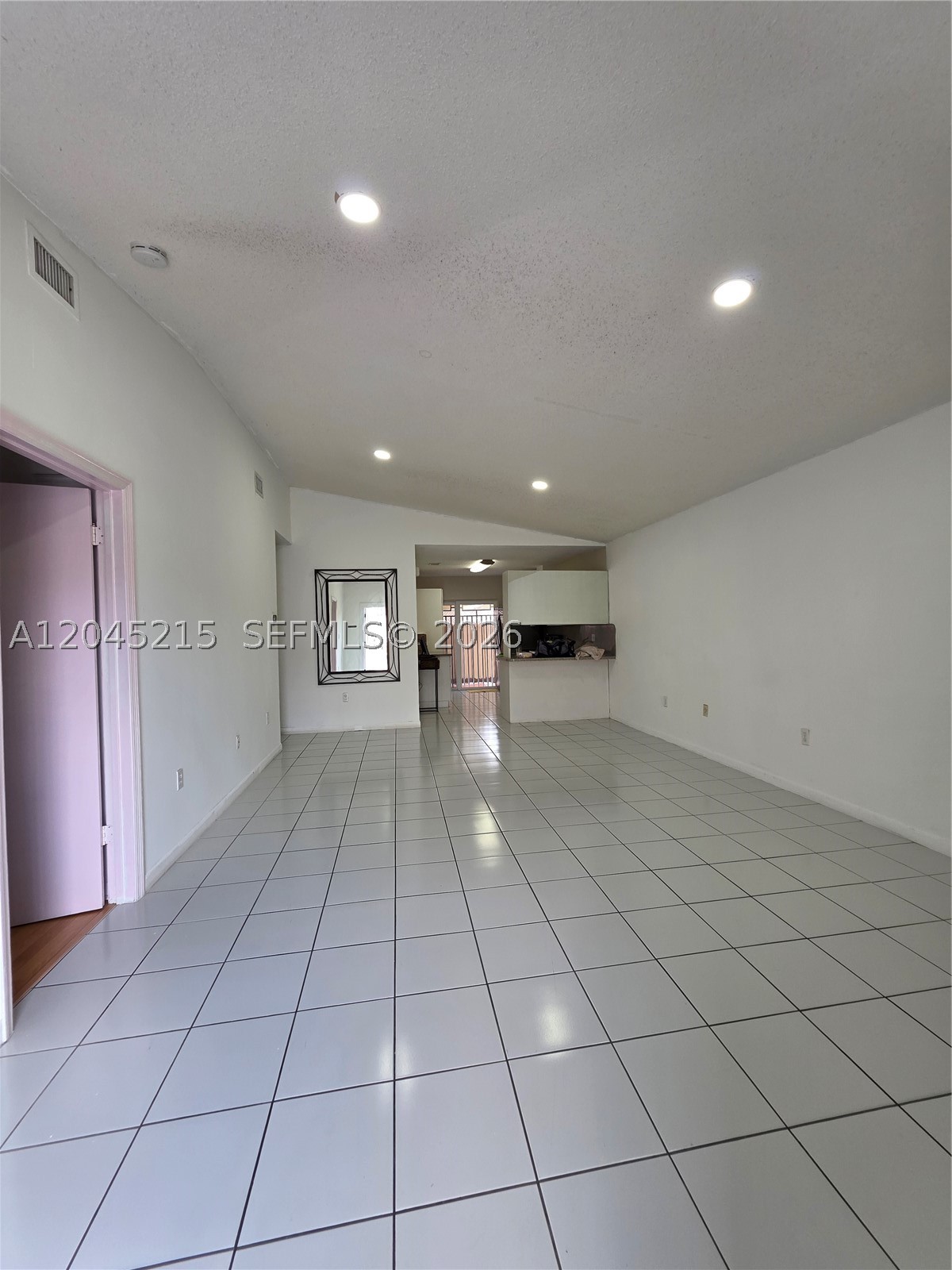 8905 NW 121 ST #0, Hialeah FL 33018