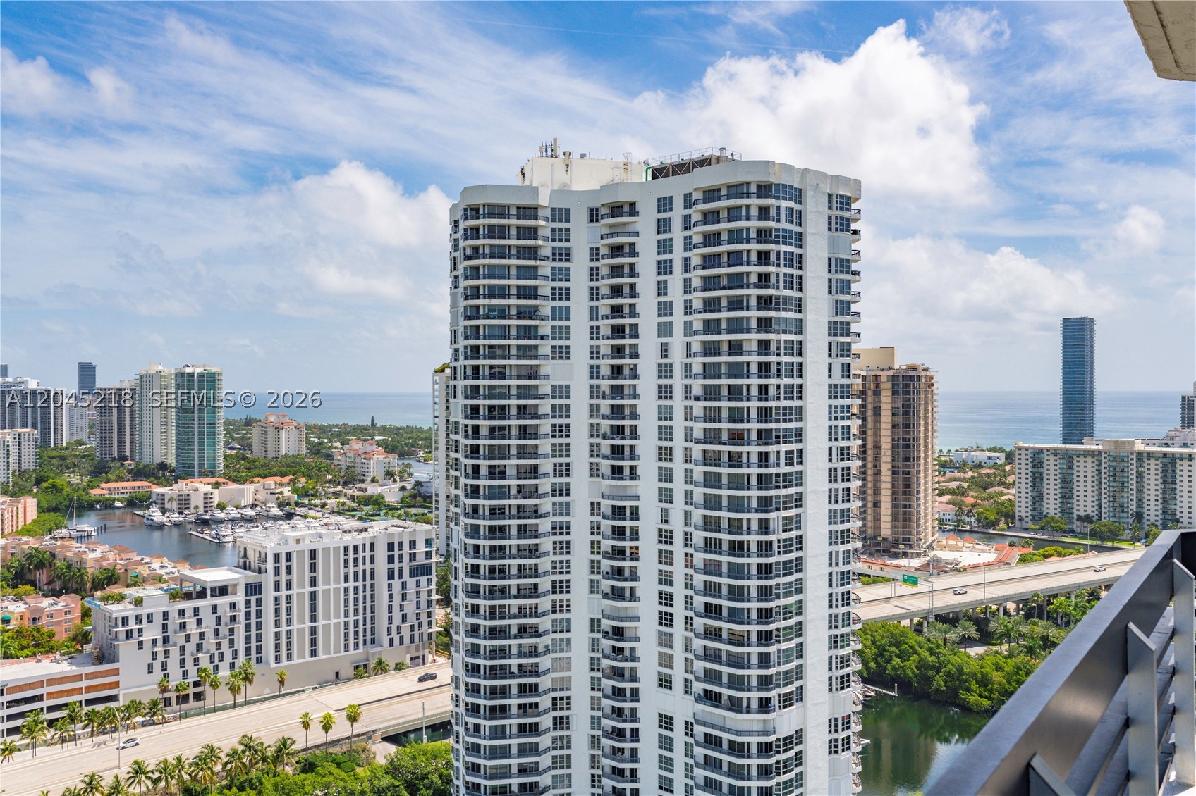 3530 Mystic Pointe Dr #3206, Aventura FL 33180