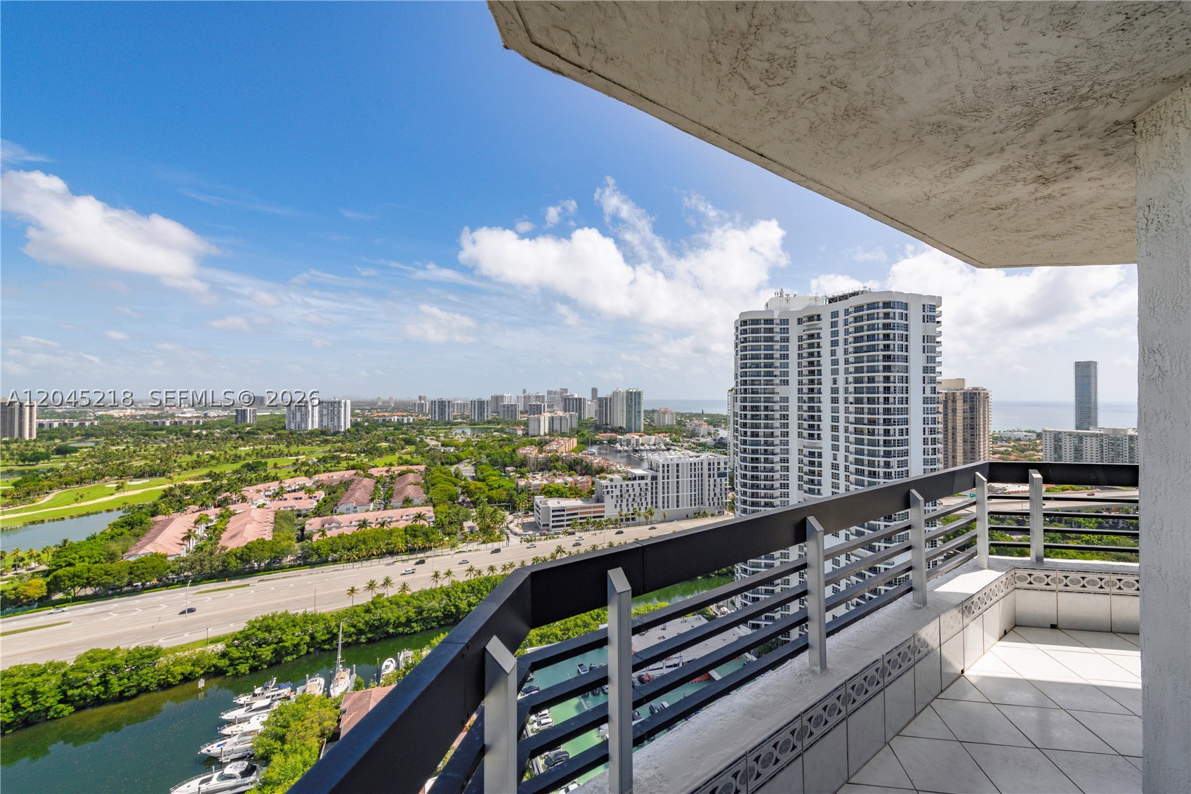 3530 Mystic Pointe Dr #3206, Aventura FL 33180