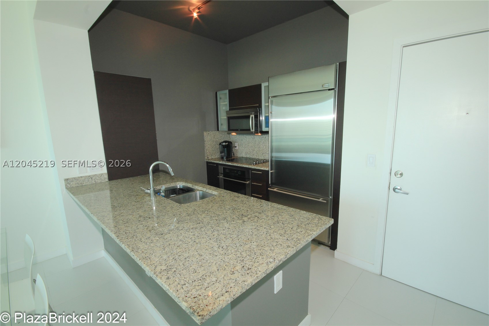 950 Brickell Bay Dr #5002, Miami FL 33131