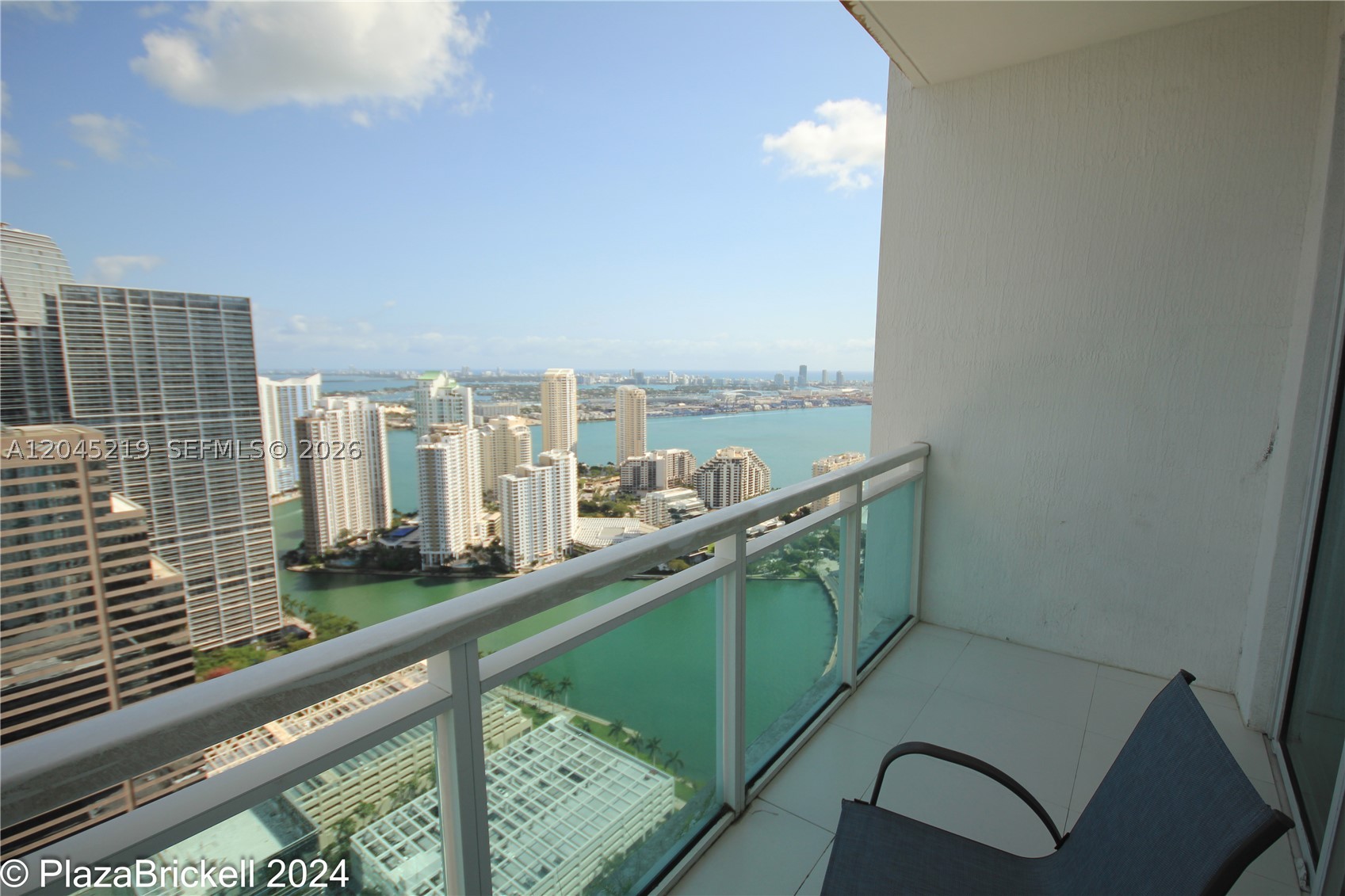 950 Brickell Bay Dr #5002, Miami FL 33131