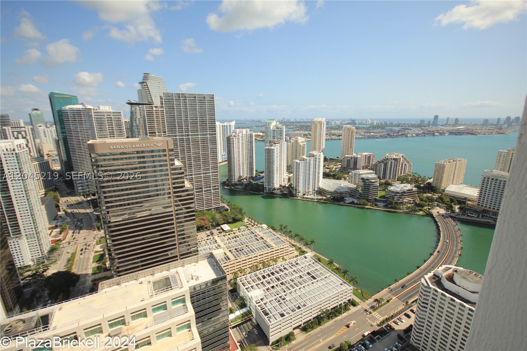 950 Brickell Bay Dr #5002, Miami FL 33131