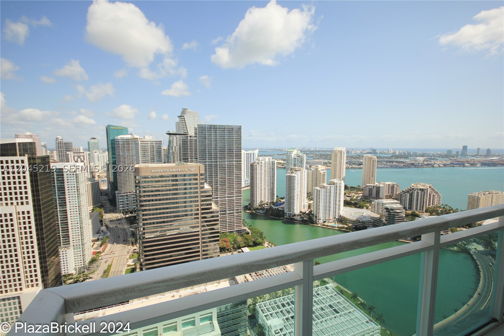 950 Brickell Bay Dr #5002, Miami FL 33131