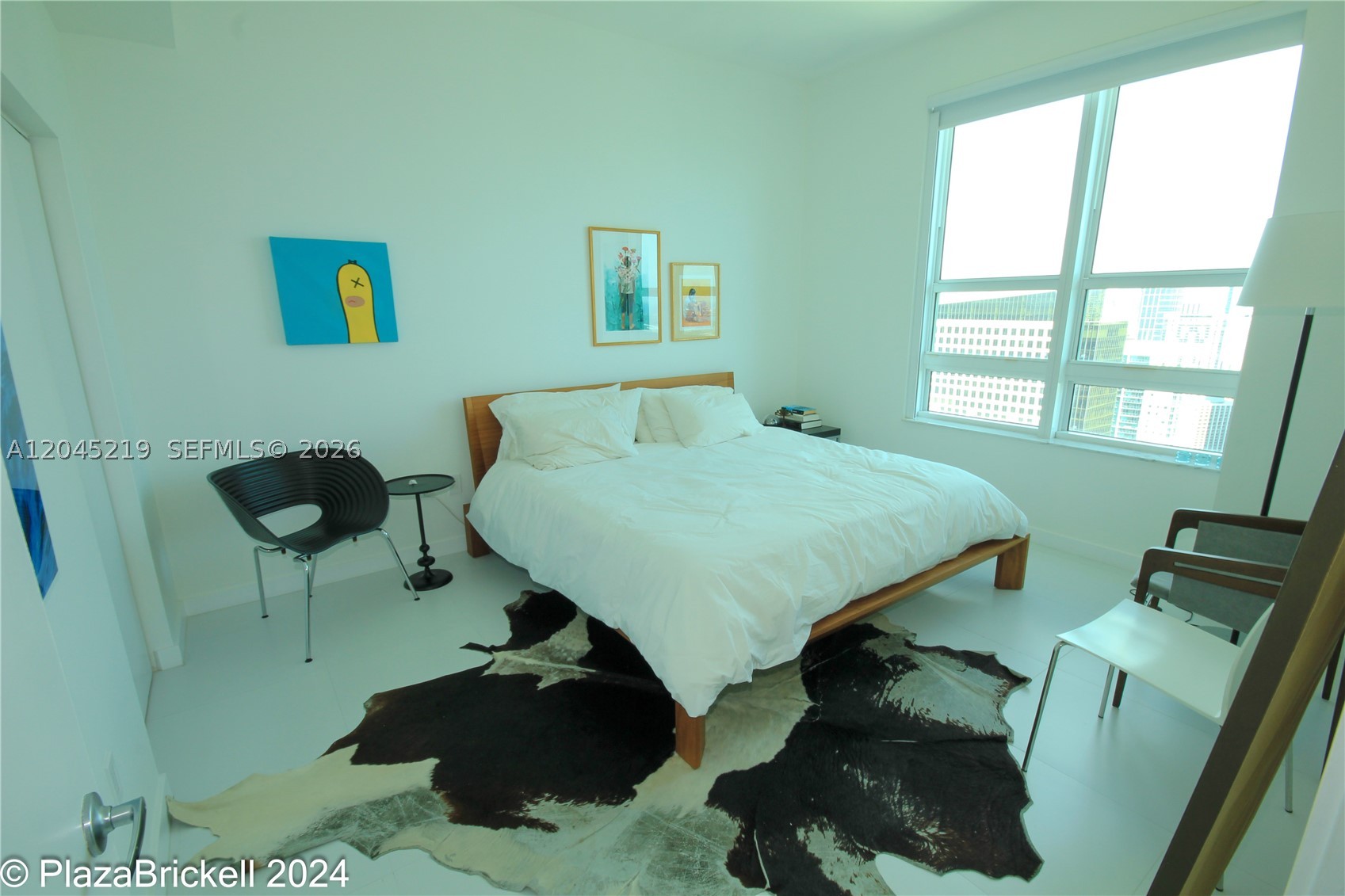 950 Brickell Bay Dr #5002, Miami FL 33131