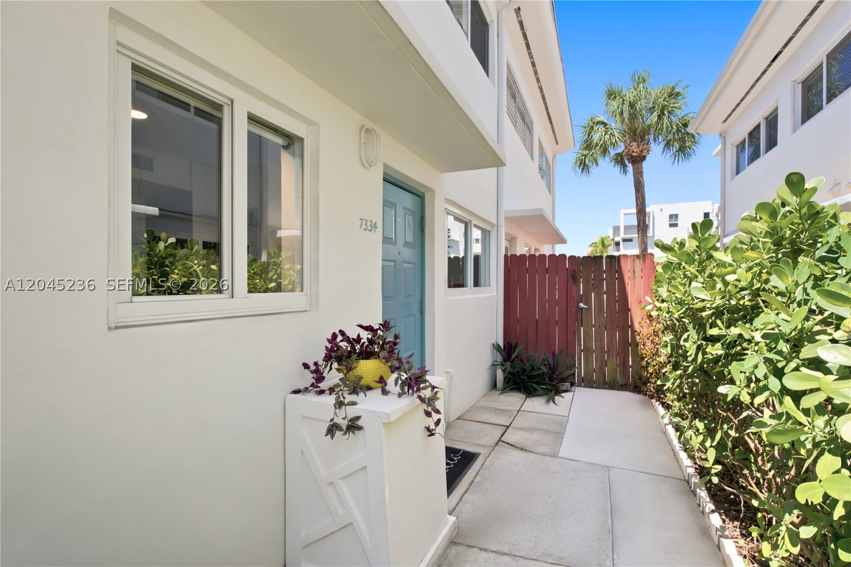 7334 Gary Ave #7334, Miami Beach FL 33141