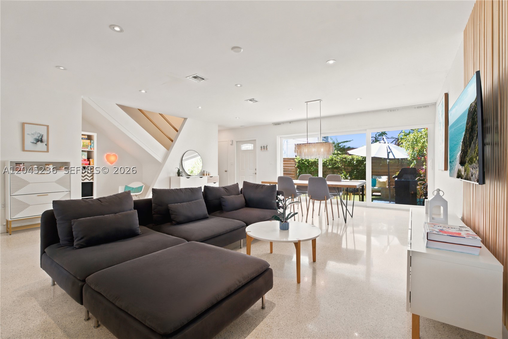 7334 Gary Ave #7334, Miami Beach FL 33141