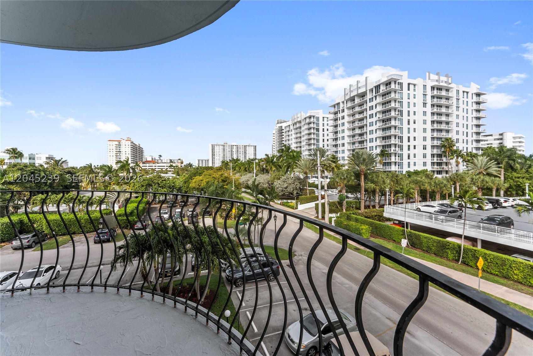 3250 NE 28th St #403, Fort Lauderdale FL 33308