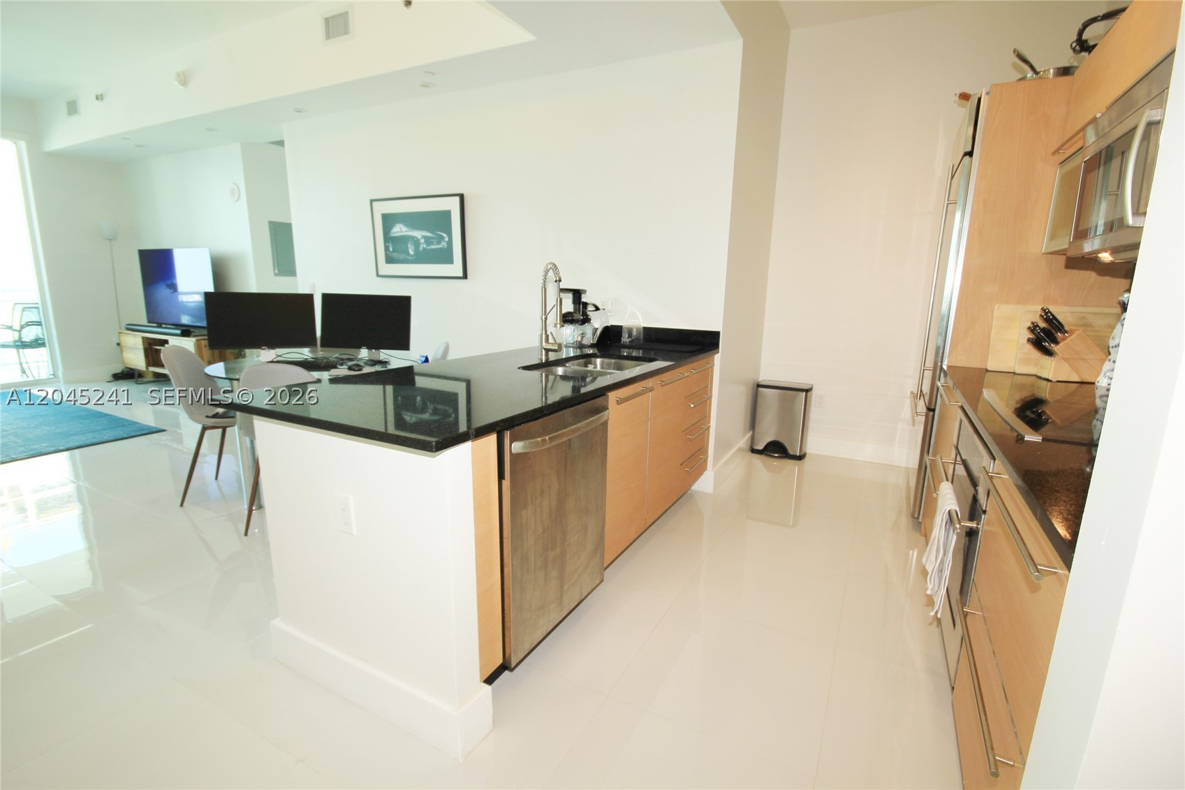 950 Brickell Bay Dr #5000, Miami FL 33131