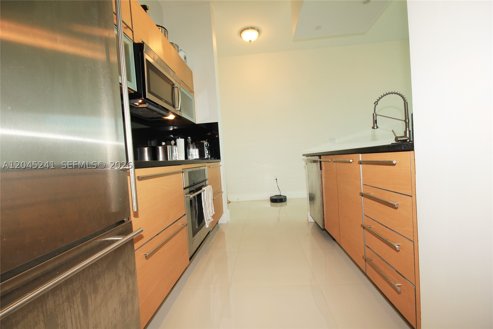 950 Brickell Bay Dr #5000, Miami FL 33131