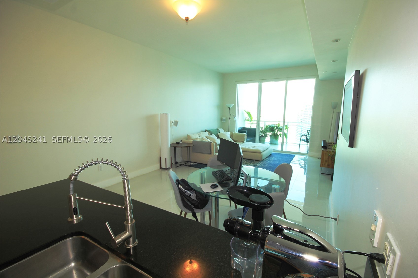 950 Brickell Bay Dr #5000, Miami FL 33131