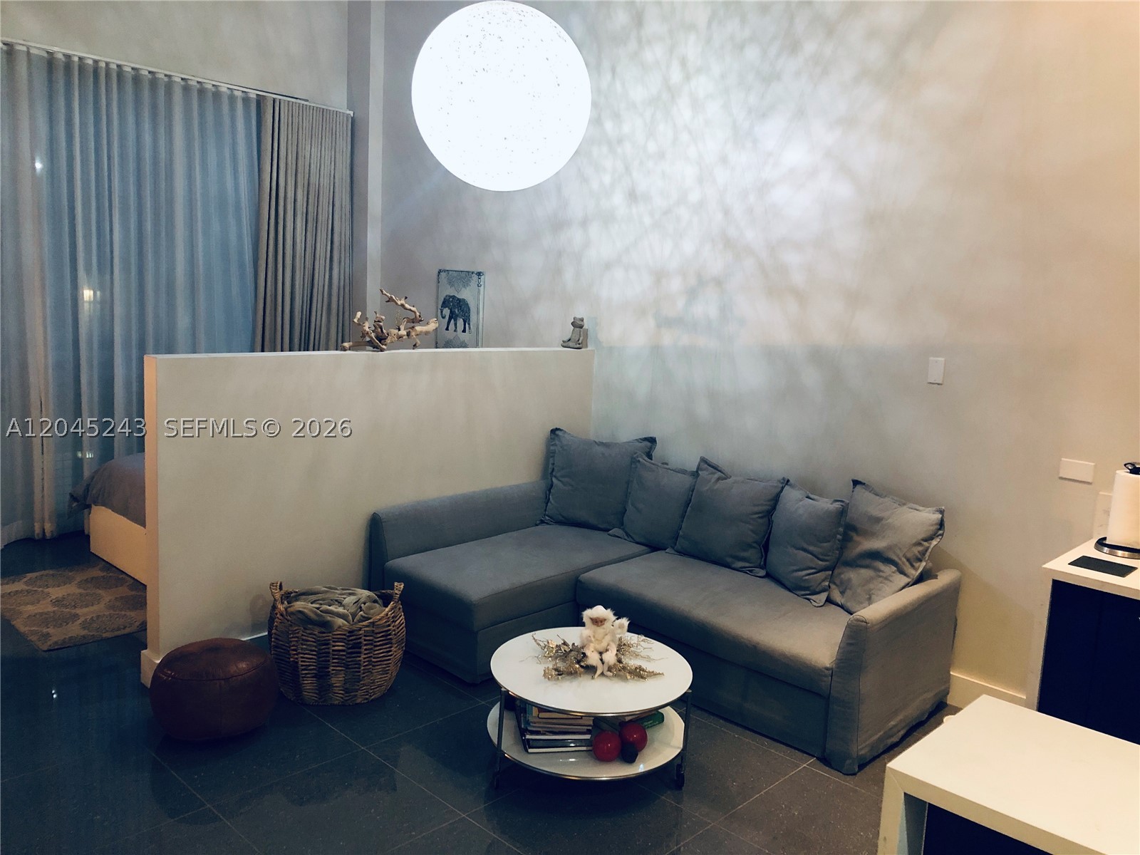253 NE 2nd St #218, Miami FL 33132