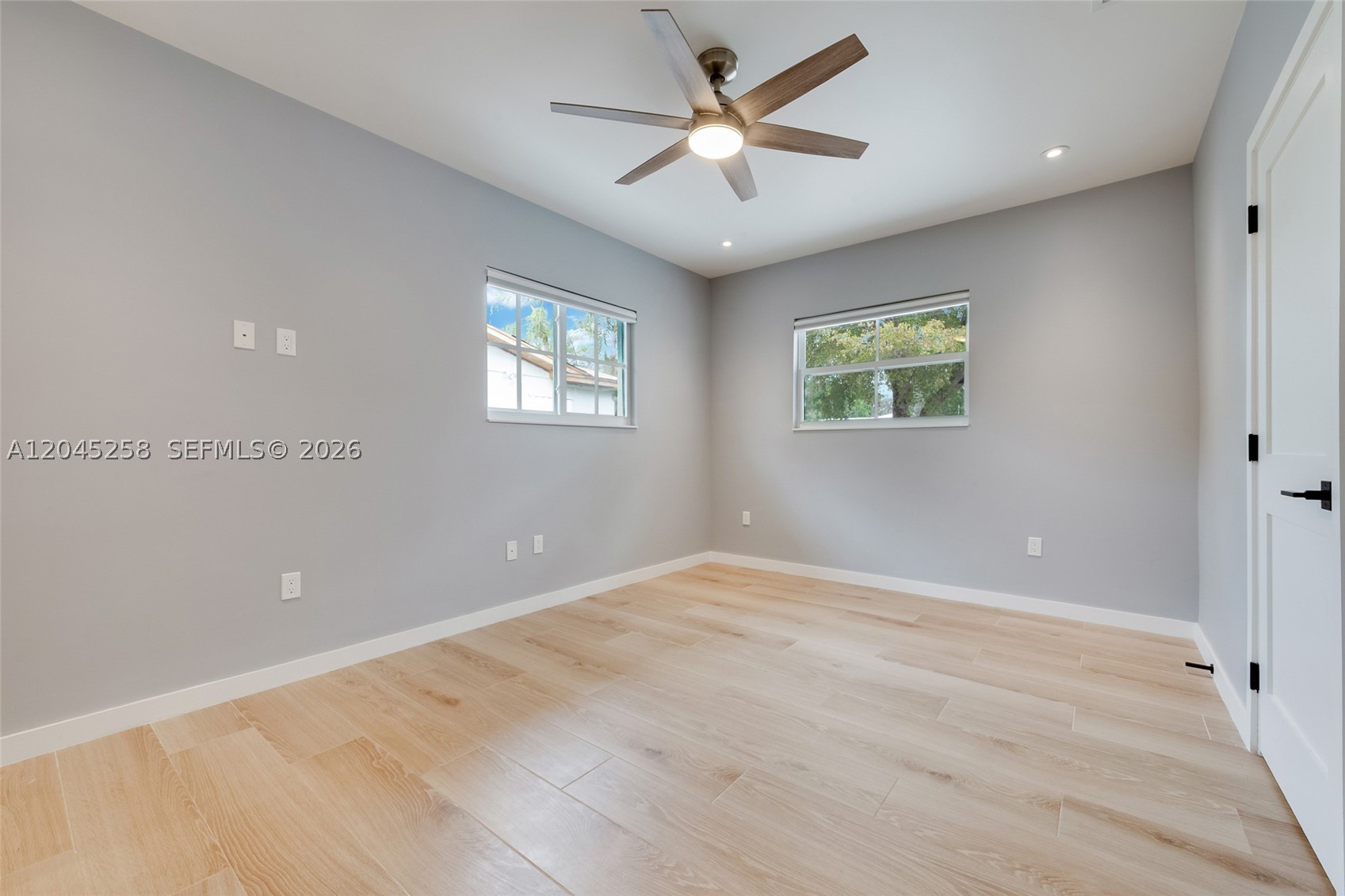 6356 SW 14th St, West Miami FL 33144