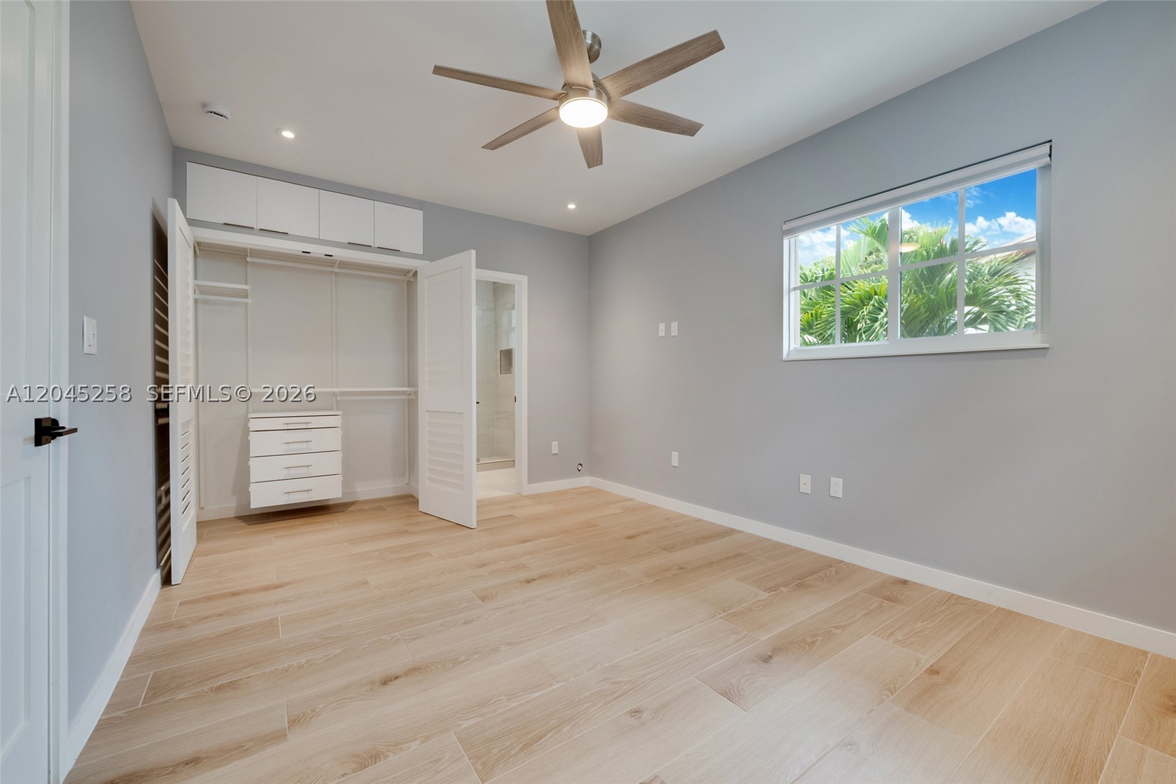 6356 SW 14th St, West Miami FL 33144
