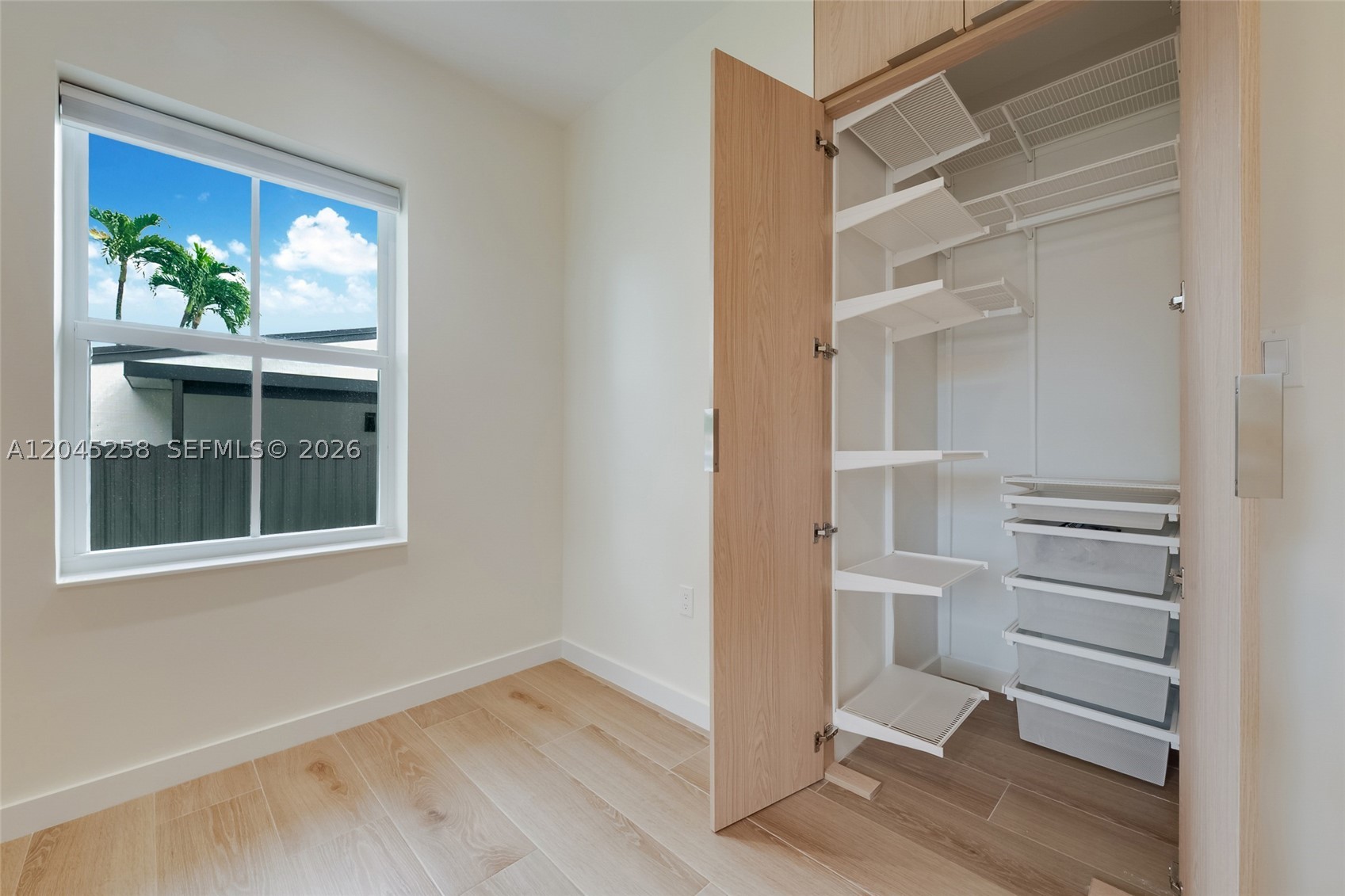 6356 SW 14th St, West Miami FL 33144