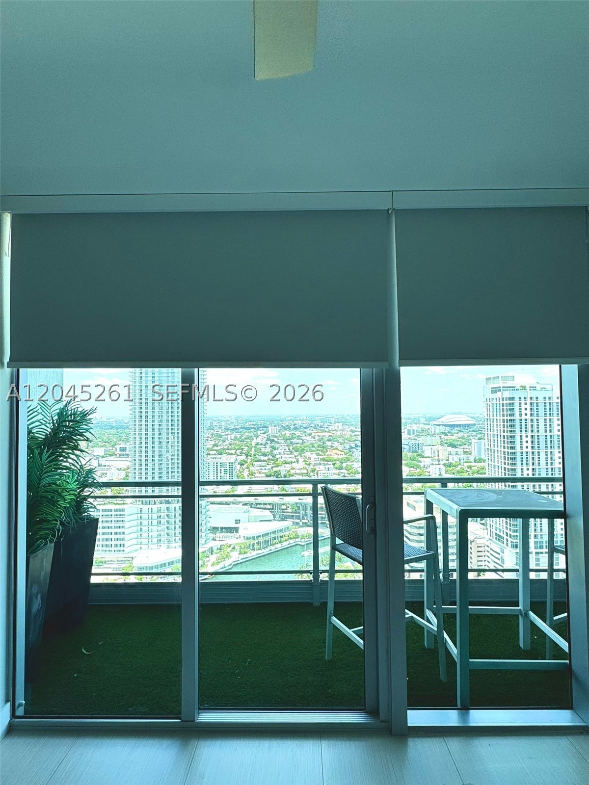 92 SW 3rd St #3608, Miami FL 33130