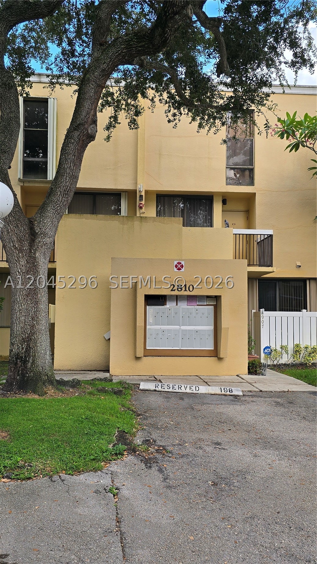 2810 SW 87th Ave #910, Davie FL 33328