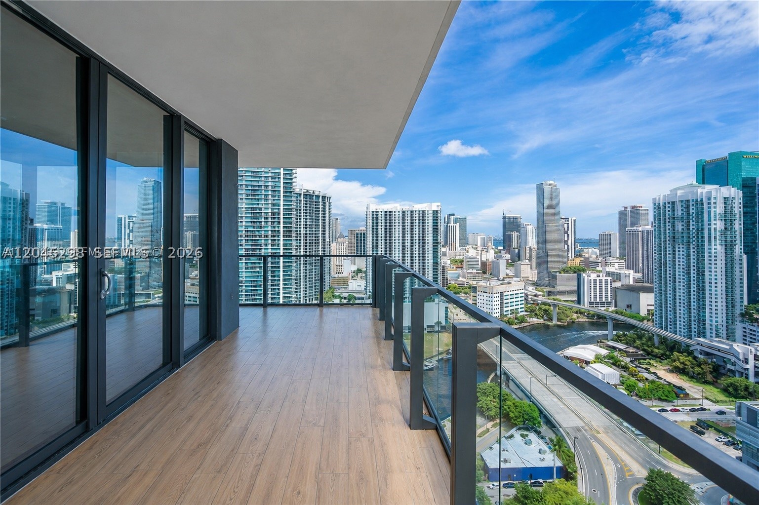 88 SW 7th St #1511, Miami FL 33130