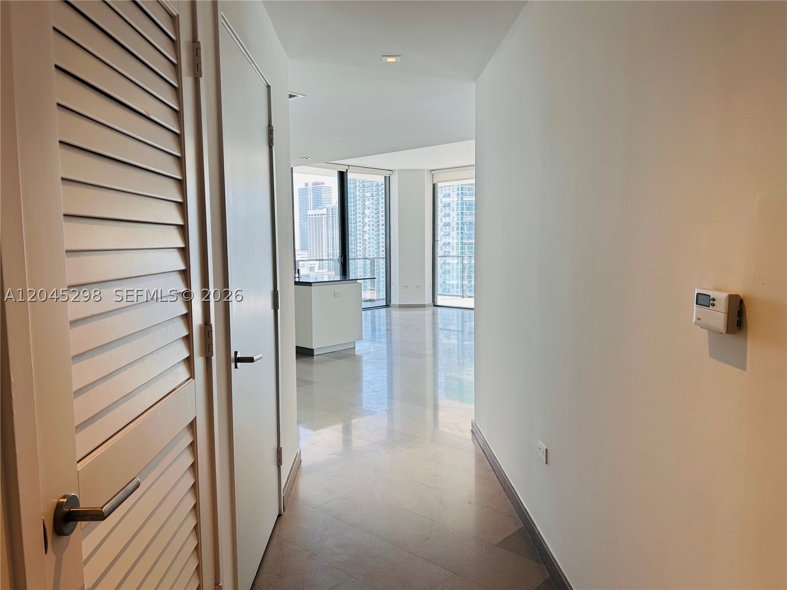 88 SW 7th St #1511, Miami FL 33130