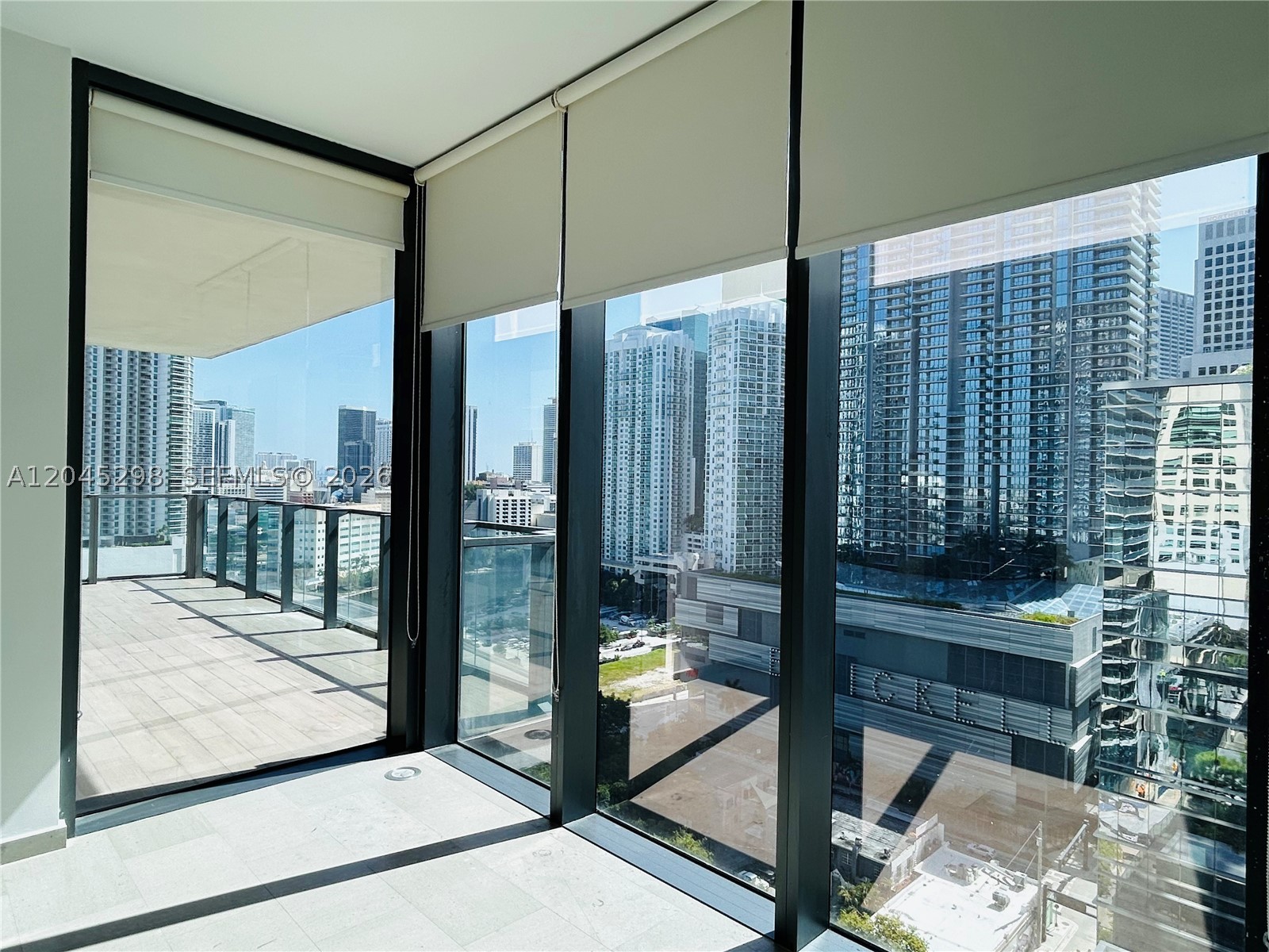 88 SW 7th St #1511, Miami FL 33130