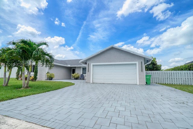 15810 N Wind Cir, Sunrise FL 33326