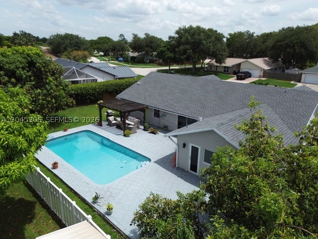 15810 N Wind Cir, Sunrise FL 33326