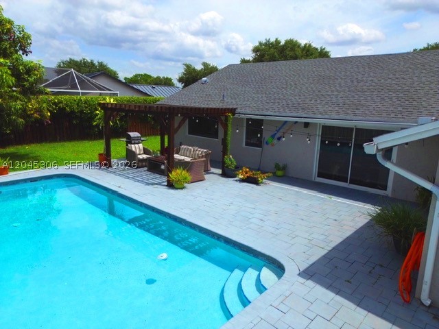 15810 N Wind Cir, Sunrise FL 33326