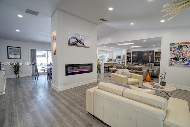 15810 N Wind Cir, Sunrise FL 33326