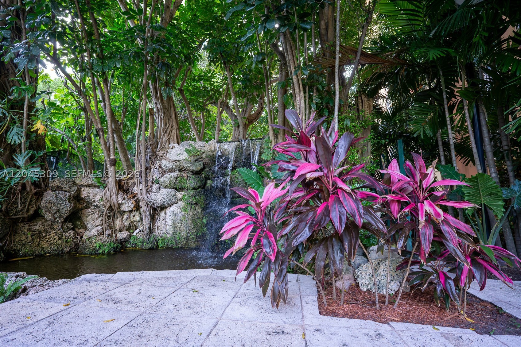 2951 S Bayshore Dr #716, Miami FL 33133