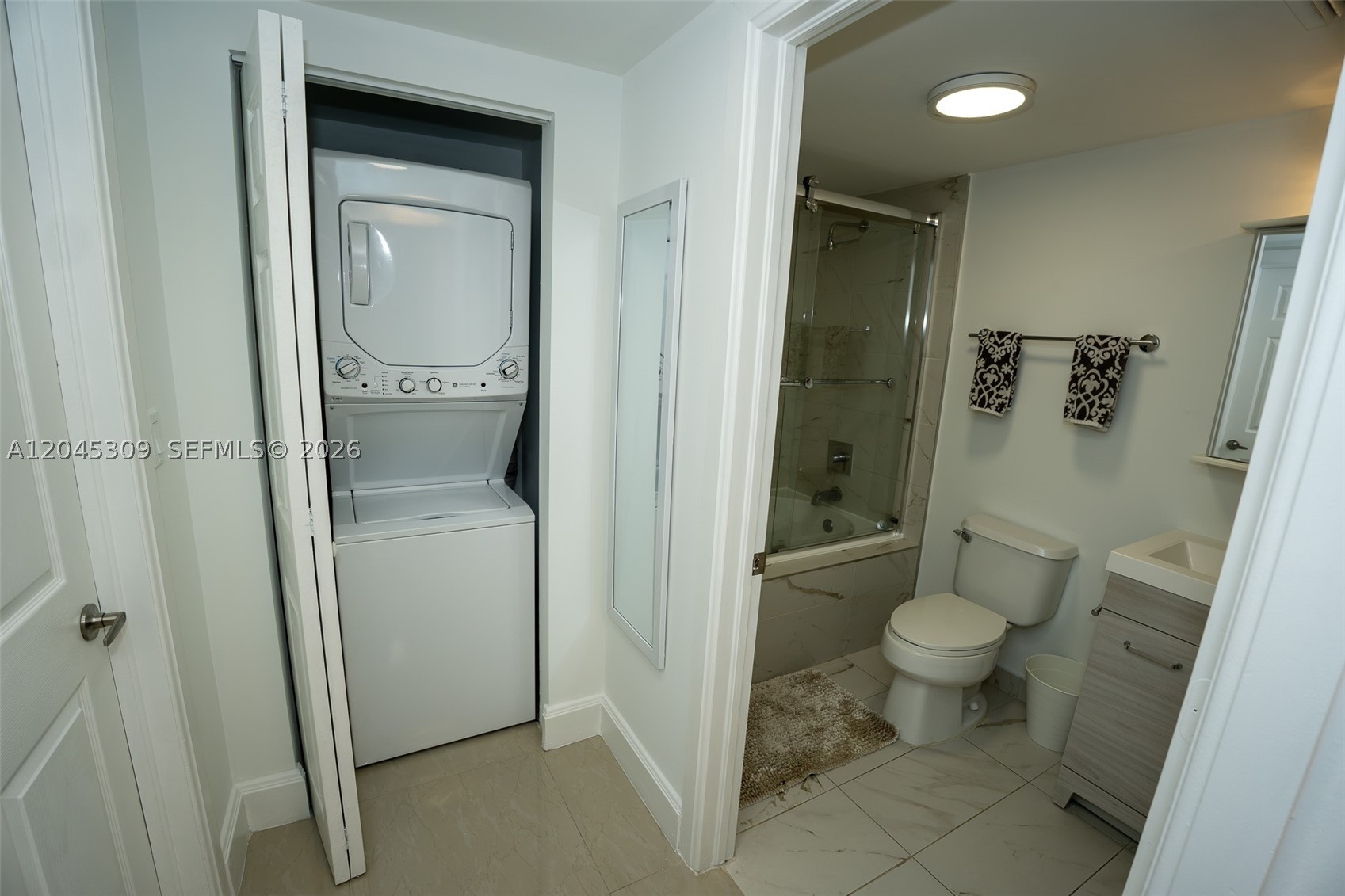 2951 S Bayshore Dr #716, Miami FL 33133