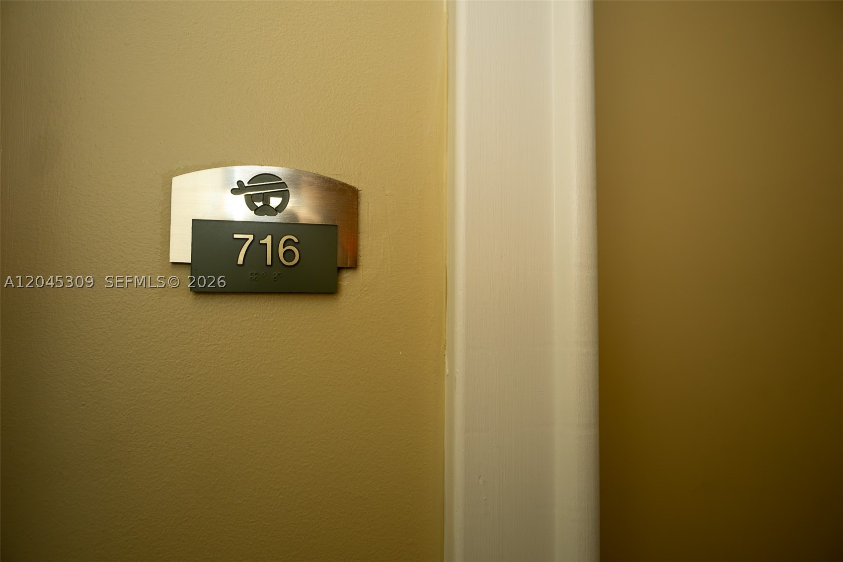 2951 S Bayshore Dr #716, Miami FL 33133