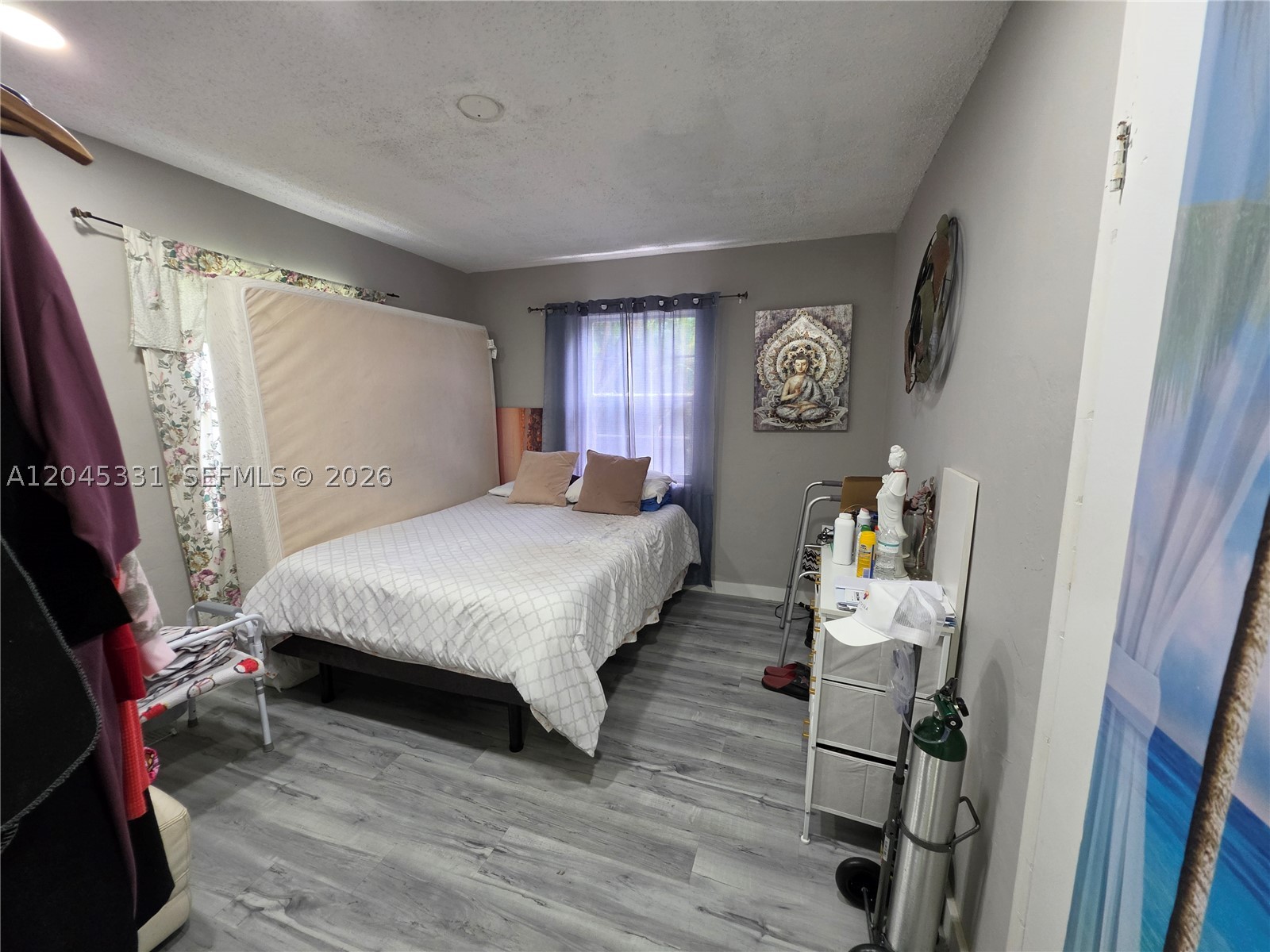 10801 NE 10th Ave, Biscayne Park FL 33161