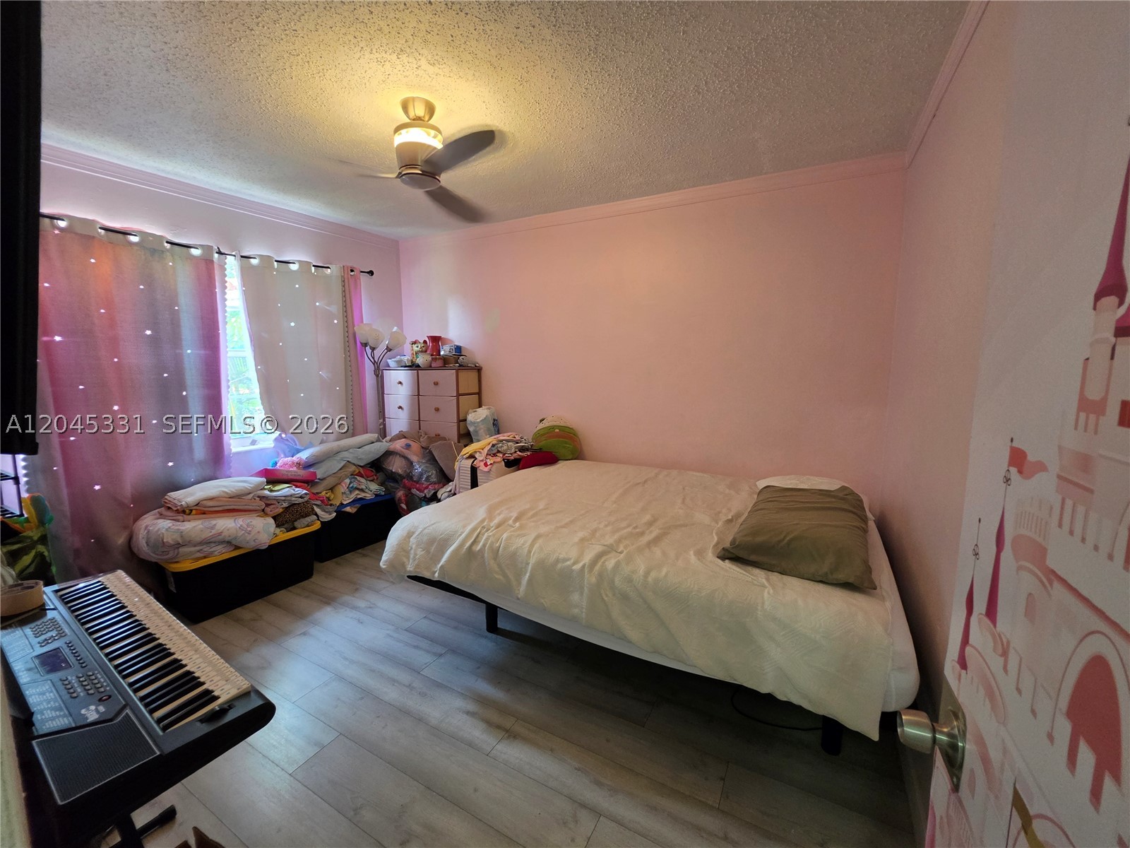 10801 NE 10th Ave, Biscayne Park FL 33161
