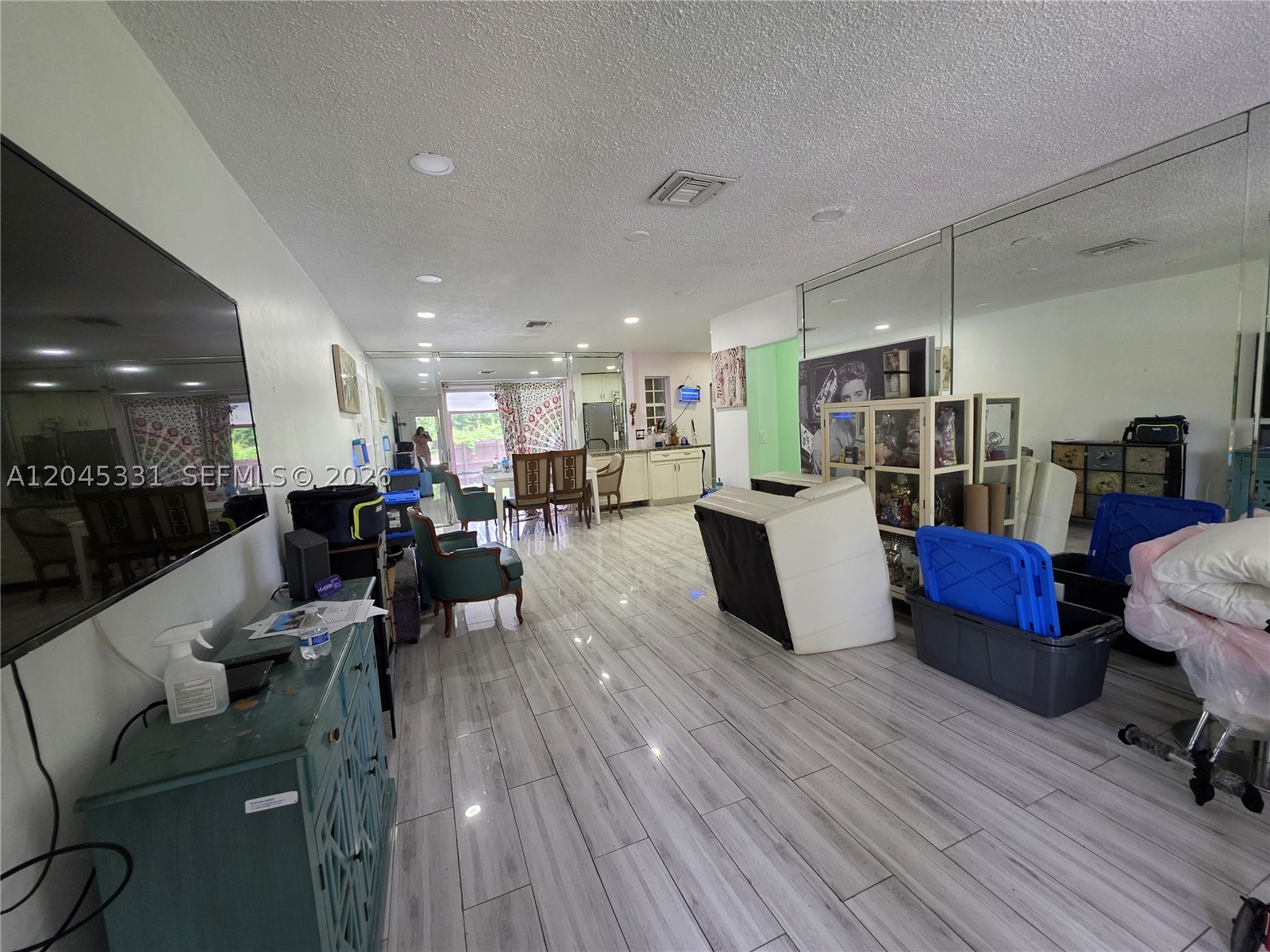 10801 NE 10th Ave, Biscayne Park FL 33161