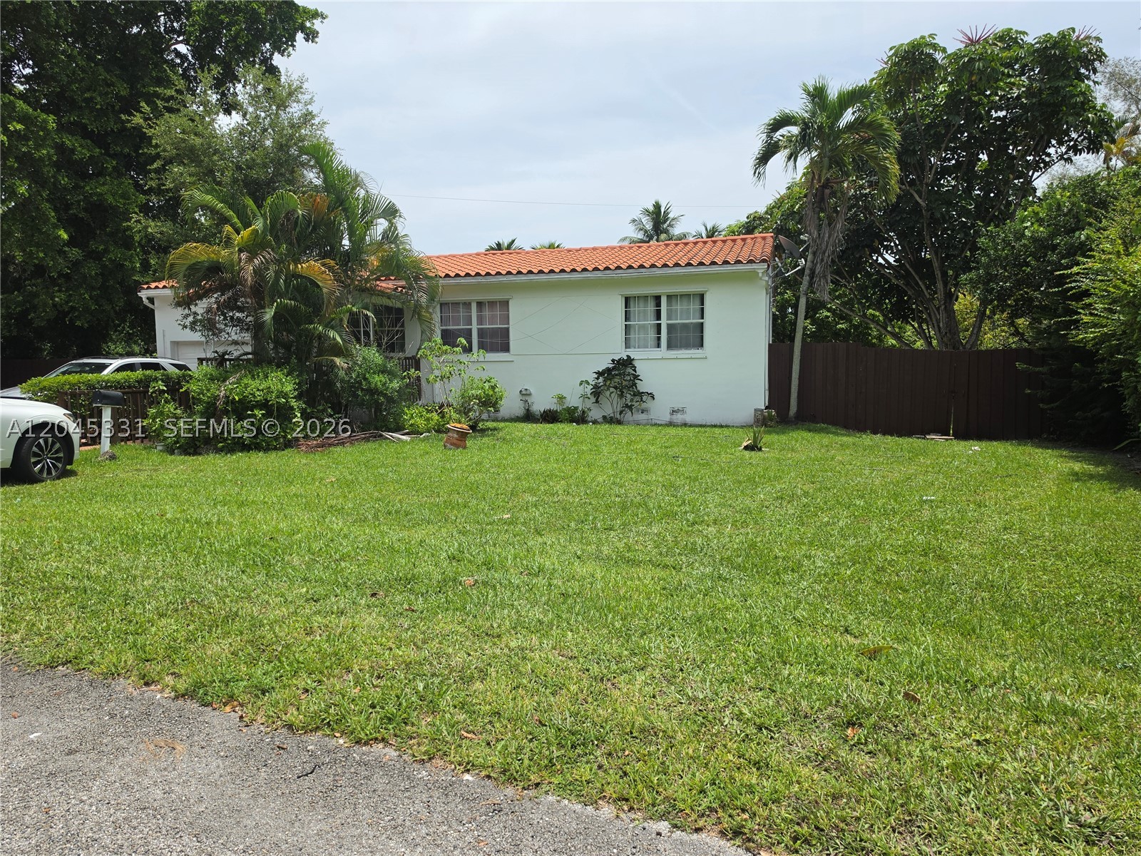 10801 NE 10th Ave, Biscayne Park FL 33161