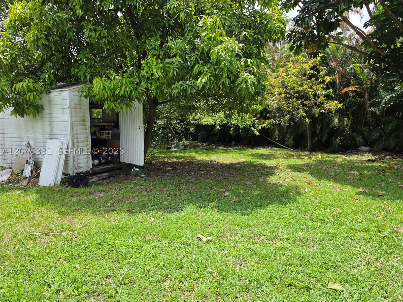 10801 NE 10th Ave, Biscayne Park FL 33161