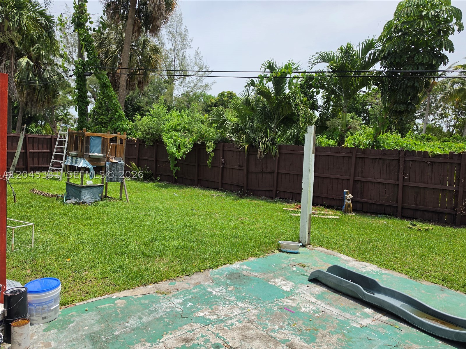 10801 NE 10th Ave, Biscayne Park FL 33161